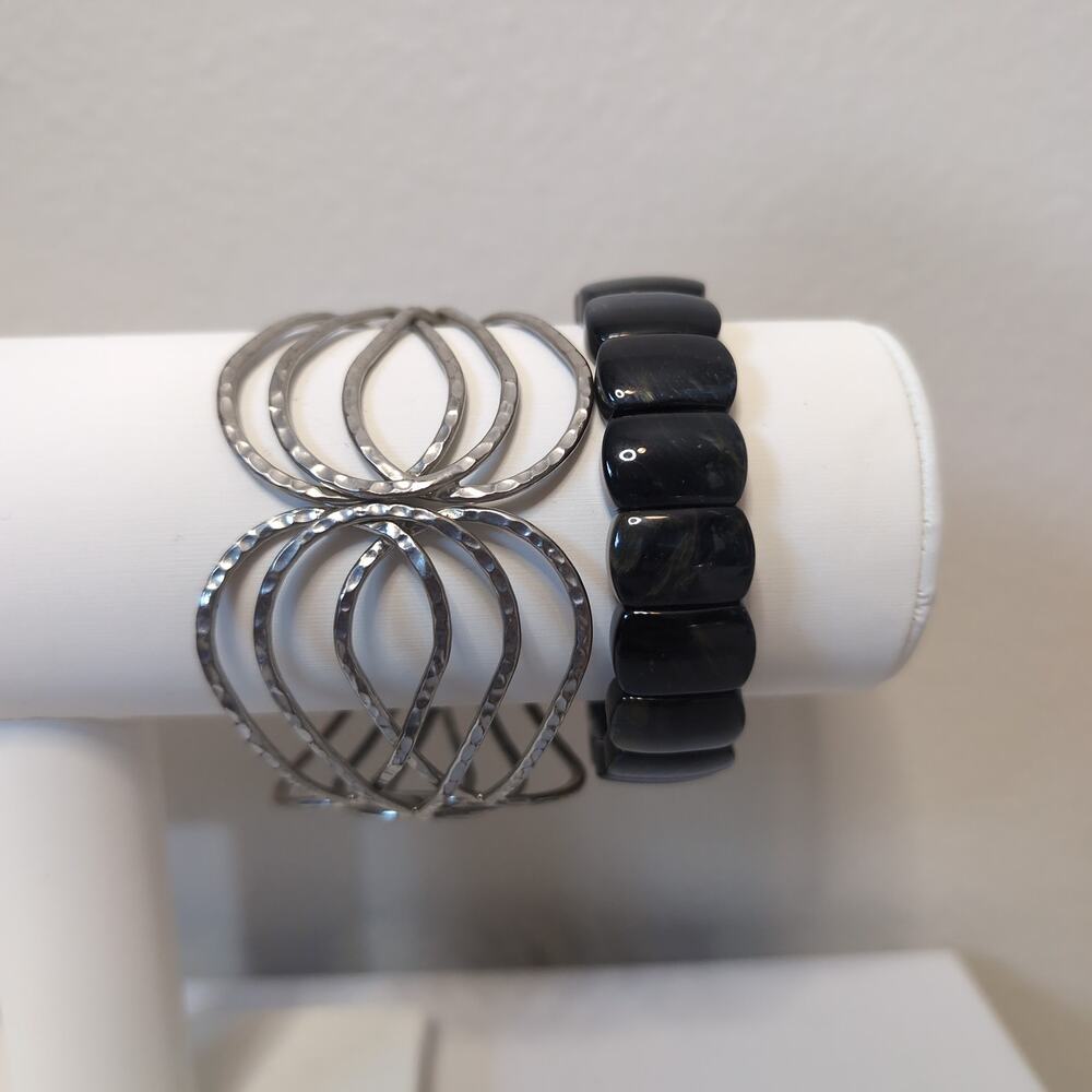 Silver Hammered Cuff And Stretch Stone Bracelet Set